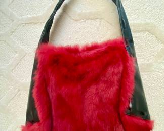 Leather/fur handbag