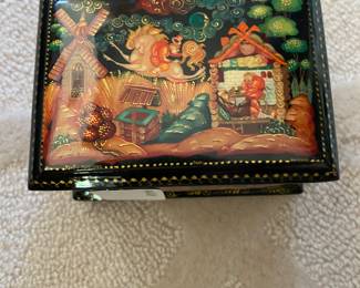 Palekh w/paperwork Russia (new)