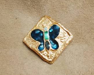 Christian Lacroix vintage brooch