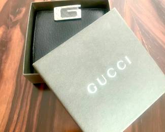 NIB Gucci wallet