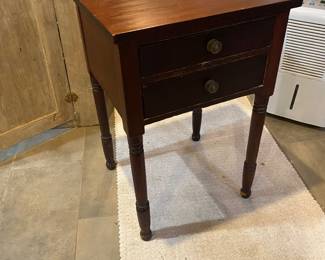 Antique 2 drawer stand 