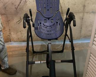 Gravity chair 