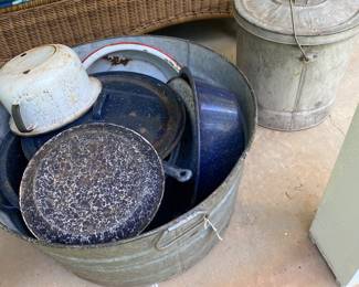 Enamel ware 