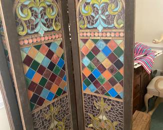 Victorian privacy screen 