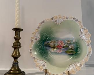 BEAUTIFUL VINTAGE GLASSWARE 