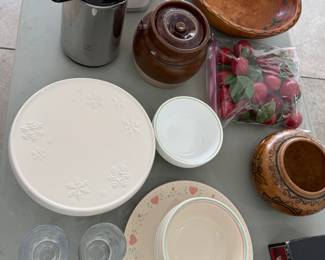 CORELLE AND KITCHENWARE
