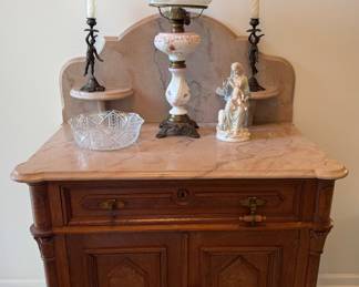 ANTIQUE VICTORIAN MARBLE TOP WASHSTAND