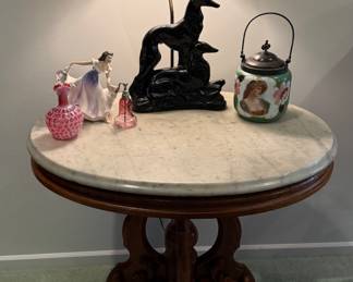 ANTIQUE MARBLE TOP TABLE & BLACK HOUND LAMP