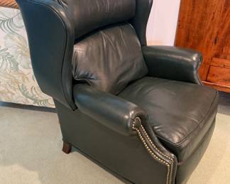 LEATHER RECLINER