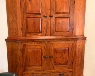 ANTIQUE PRIMITIVE LARGE CORNER CABINET