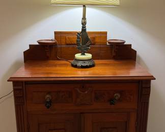 VINTAGE WASHSTAND
