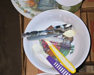 Children's dinnerware