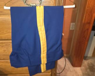 Dress uniform 