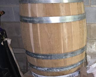 Wine barrel
