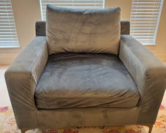 Interior Define Sofa and Chairs