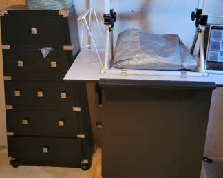 Neat set of drawers