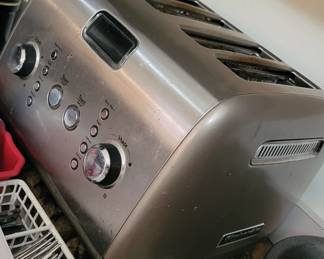 Kitchen Aid 4-slice toaster