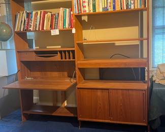 MCM Work station/wall unit