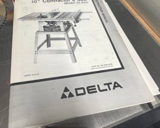 DELTA 10" CONTRACTOR'S SAW