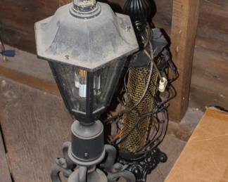 Pillar iron lattern