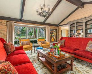Realtor display photo only-NFS