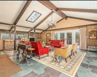 Realtor display photo only-NFS