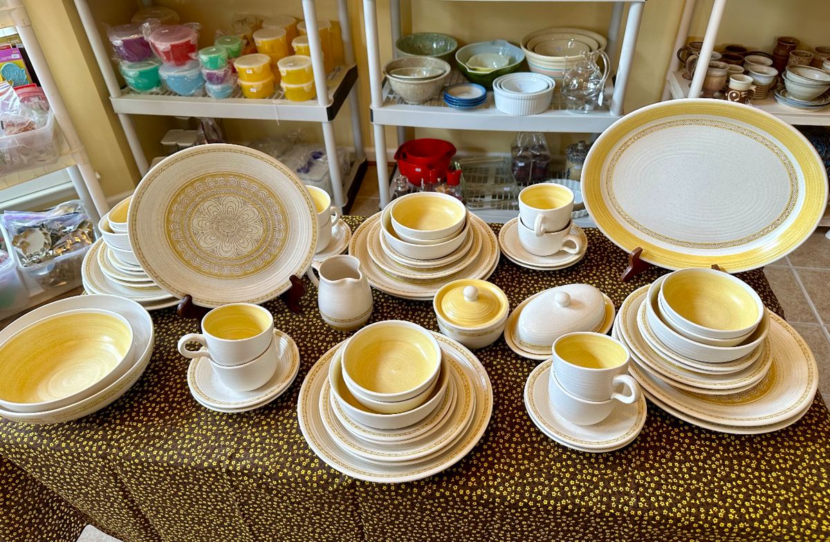 Franciscan Hacienda Earthenware Dishes