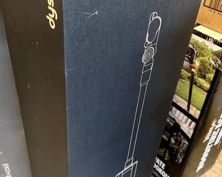 New Dyson V11 Vacuum Cleaner 