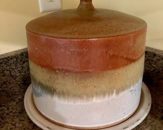 Beautiful Pottery Cake Cover