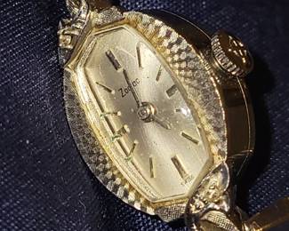 Zodiac 14k ladies watch
