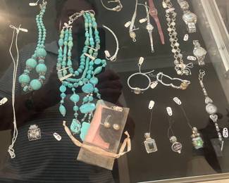 Costume jewelry 