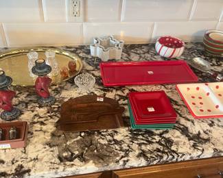 Serving pieces 