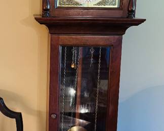 Howard Miller grandfather clock/works