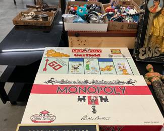 Parker Brothers Monopoly Games - Garfield & 1955 Classic Edition