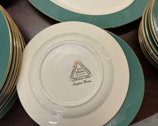 Homer Laughlin Century Service Corp Empire Green Pattern Dinnerware