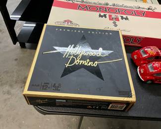 Parker Brothers Hollywood Domino Premiere Edition Board Game