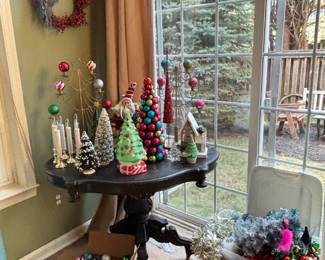 Xmas Trees & free boxes.