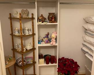 Little corner shelf, and there is a very nice precious moments collection
