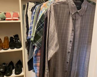 Men’s clothing size large