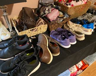 Really nice shoe collection
size 10 - 11