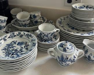 Vintage Blue Danube- Blue Onion Pattern
