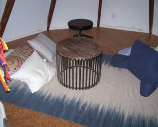 AREA RUG, SMALL STAND & MISC.