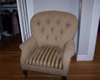EASY CHAIR