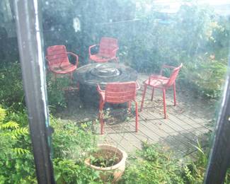 FIRE-PIT & 4 PATIO CHAIRS