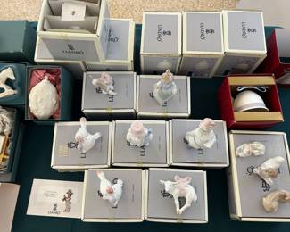 Boxed Lladro ornaments. 
