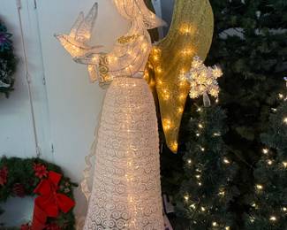 5 foot Vintage angel. There are four of these.
40each