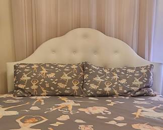 King size headboard White tuft 200 ballerina king size bedding set 75.00