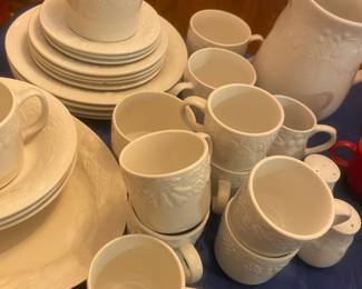 Antique Gibson Dining Set: $150