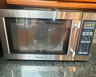 Magic Chef microwave