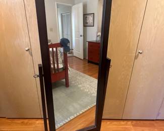 Floor mirror